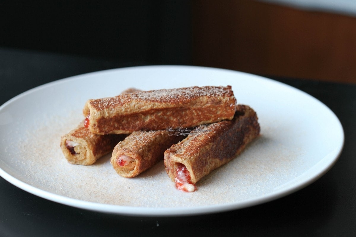 Cheesecake Fruit Filled French Toast Roll Ups1