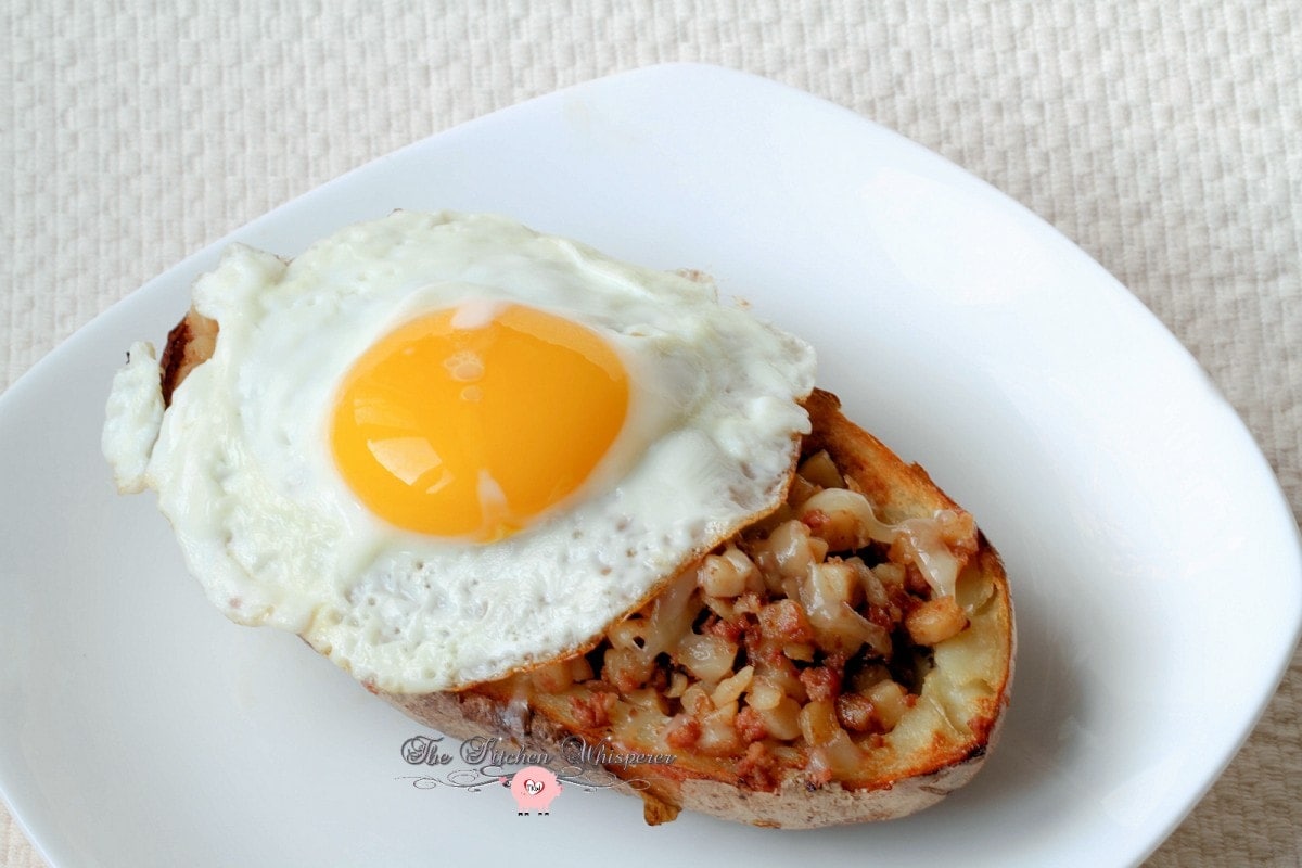 Corned Beef Hash Stuffed Potato Skins8