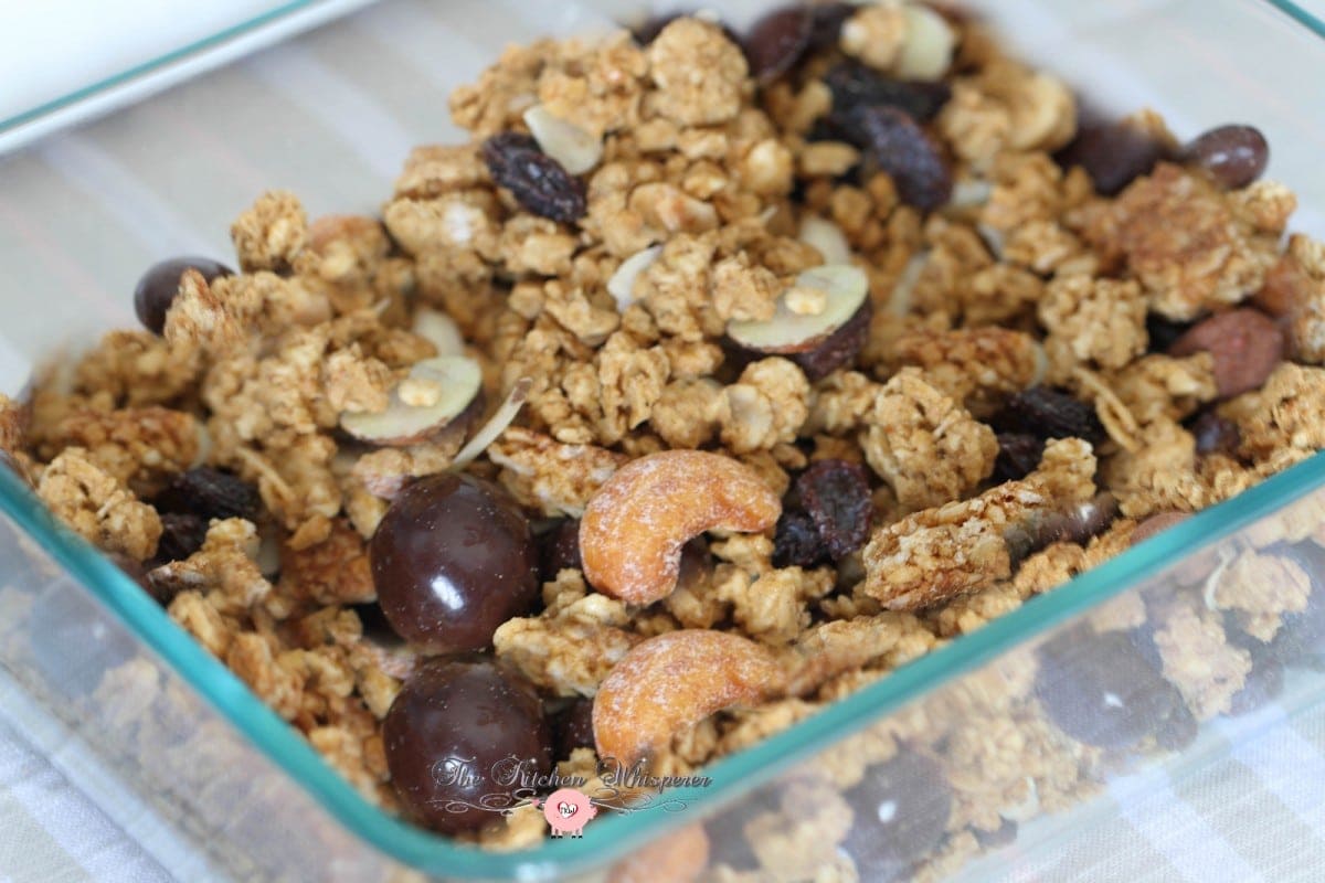 Fruit and Nuts Granola Trail Mix5