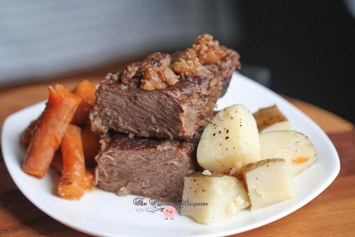 Pressure Cooker Beef Short Ribs Taters Carrots6