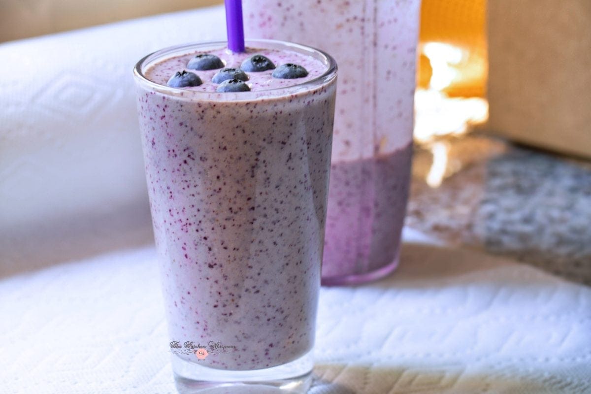 Skinny Blueberry Power Smoothie