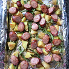 Sheet Pan Smoked Kielbasa, potatoes and green beans