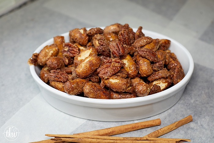 Sweet and flavored with cinnamon and sugar, these candied pecans & pretzel bites are an addicting snack that’s perfect for a crowd.