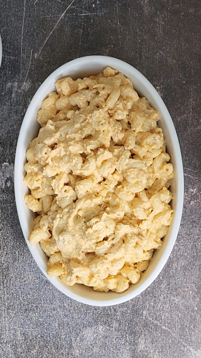We’re talking luscious, cheesy, and oh-so-comforting smoked cavatappi pasta bathing in the most luscious smoked cheese sauce.