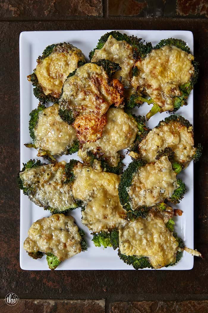 The vegetable recipe that will have everyone asking for seconds! 🥦🧀 These Crispy Parmesan Smashed Broccoli bites are steamed, smashed, and roasted until they form a golden, lacy cheese crust. Only 4 ingredients and 4 steps to the best healthy snack you've ever tasted! #SmashedBroccoli #ParmesanFrico #HealthySnacks #EasySideDish