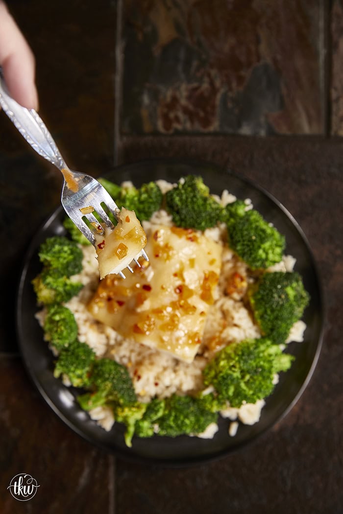 This honey garlic baked cod is flaky, caramelized on the edges, and honestly tastes way more expensive than it actually is. Transform your simple baked fish into an elegant meal any night of the week. #EasyRecipes #HealthyDinner #CodRecipe #honeygarlicsauce #stirfrysauce #bakedwhitefish