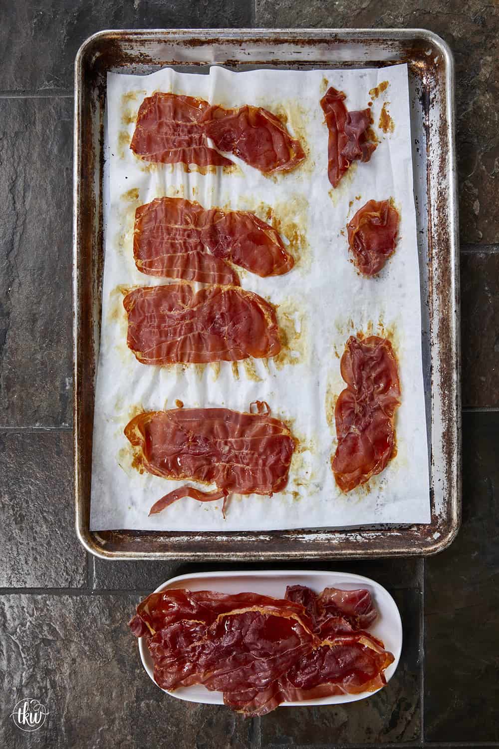 How to Make Crispy Prosciutto (3 Easy Ways)