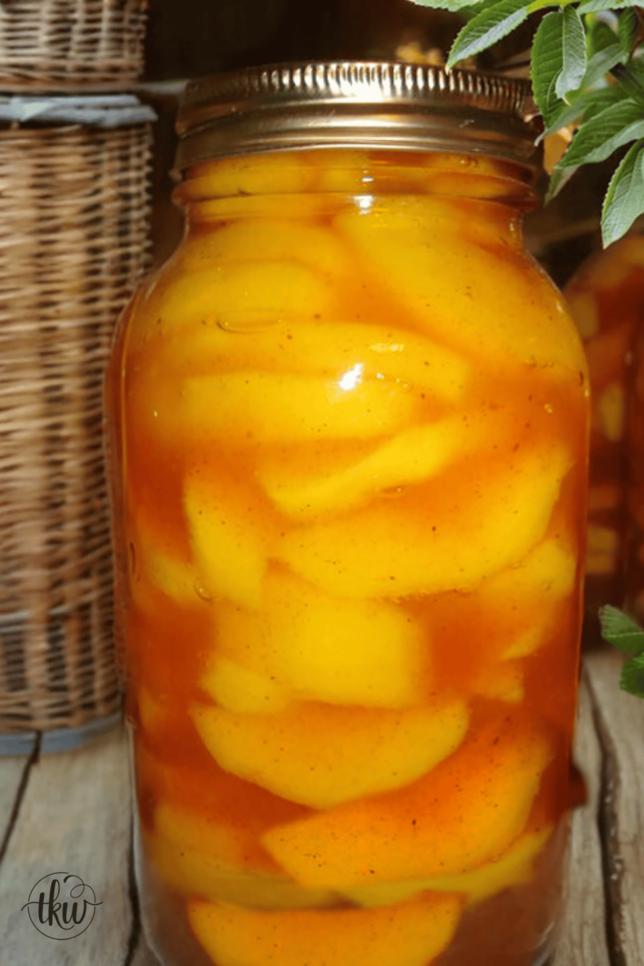Grandma&rsquo;s Easy Homemade Peach Pie Filling (Fresh or Canning)