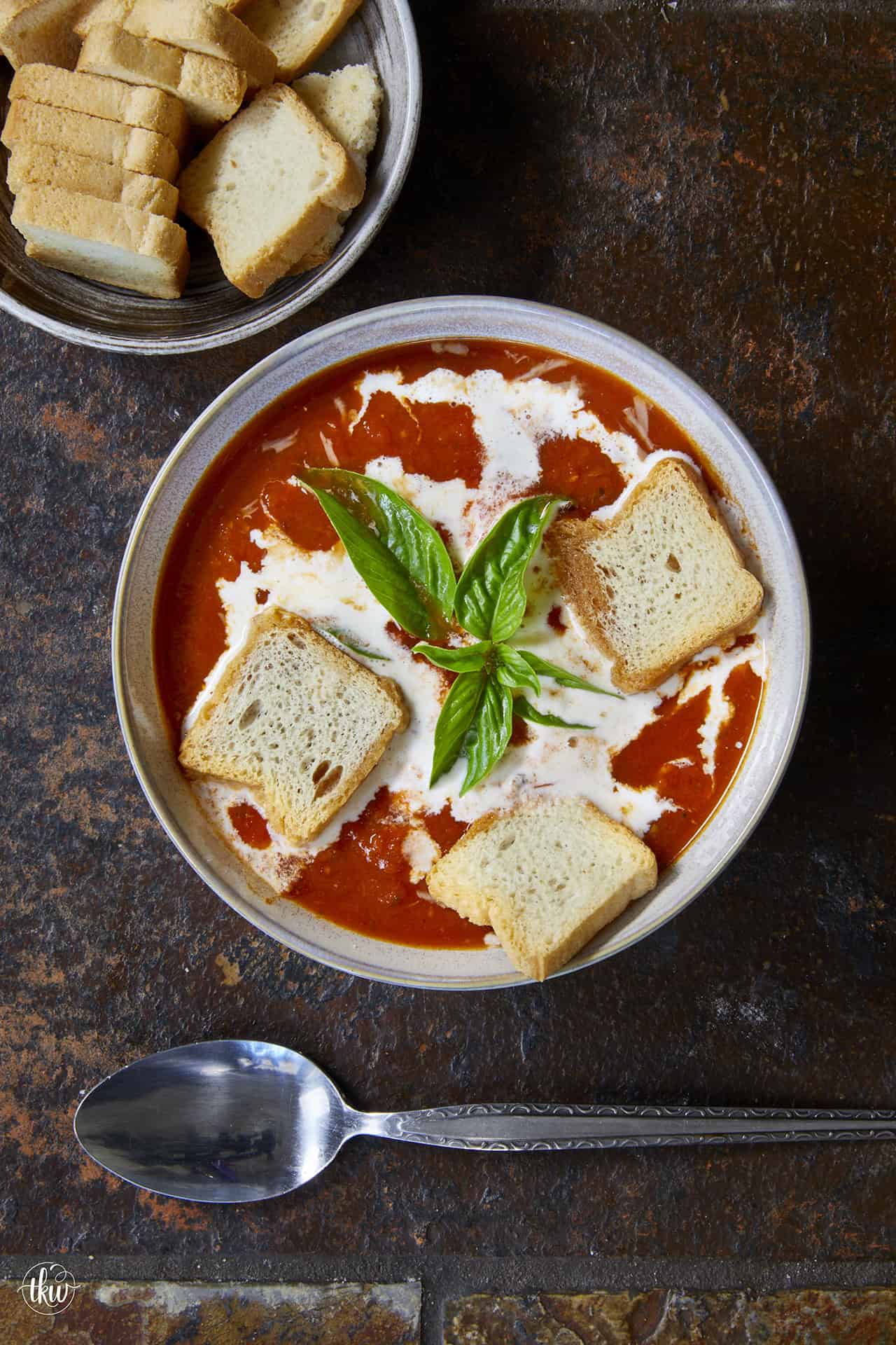 Roasted Tomato Basil Soup